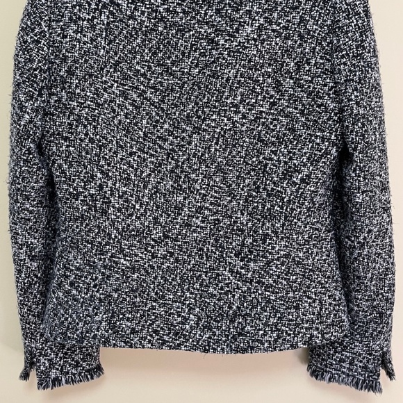 TAHARI Arthur S Levine  Classic L’il Tweed Blazer  10 - Picture 2 of 14